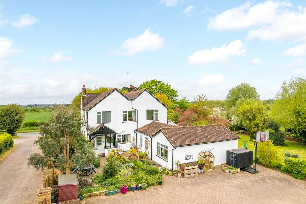New Road, Maulden, Bedfordshire, MK45 5 bed detached house £1,000,000