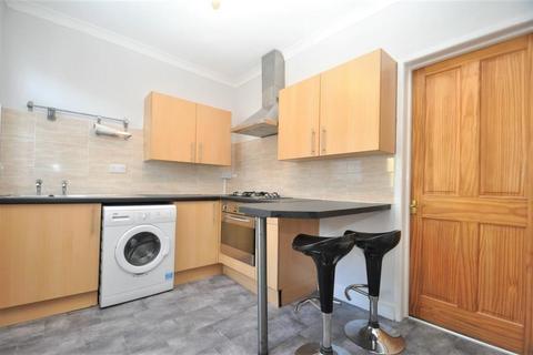 2 bedroom terraced house to rent, Baden Street, Harrogate, North Yorkshire, HG1 4BX