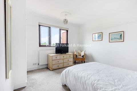 14 Keswick Road, West Wickham, BR4 9AT