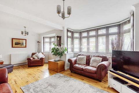 14 Keswick Road, West Wickham, BR4 9AT