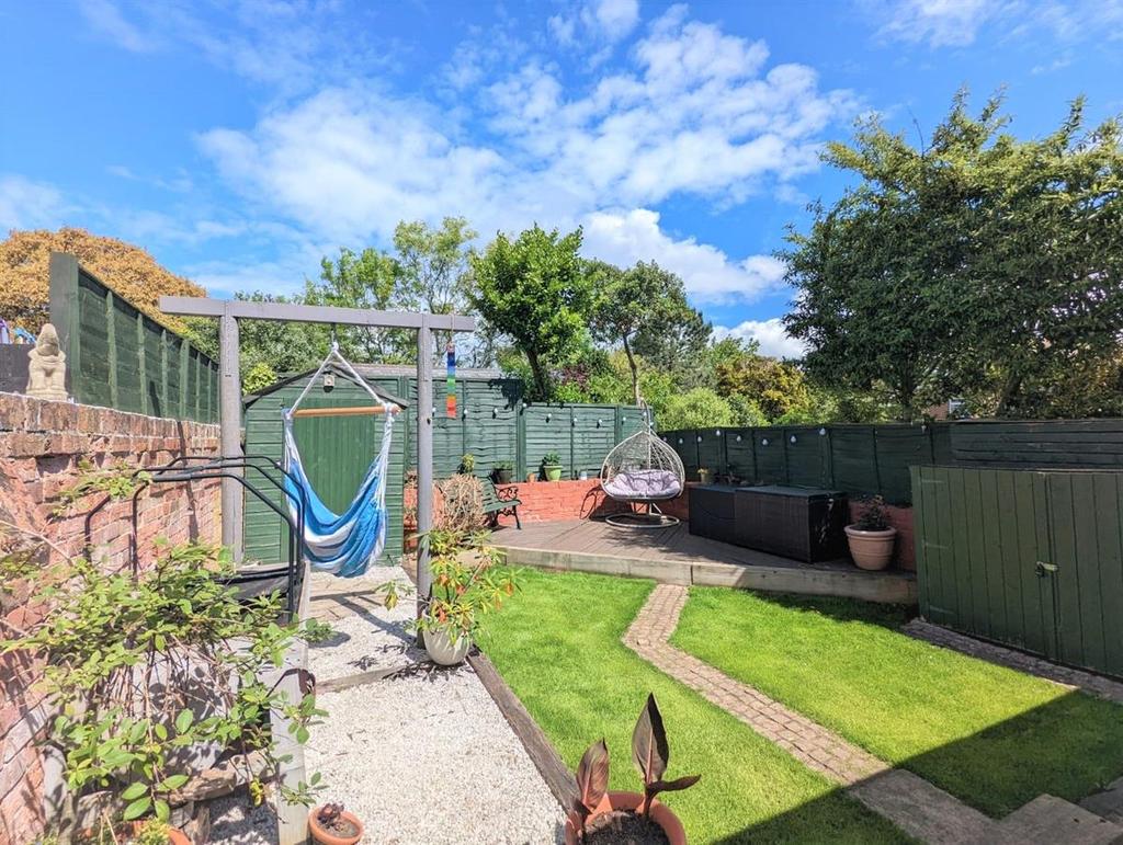 Milton Road, Weymouth 3 bed semidetached house for sale £350,000