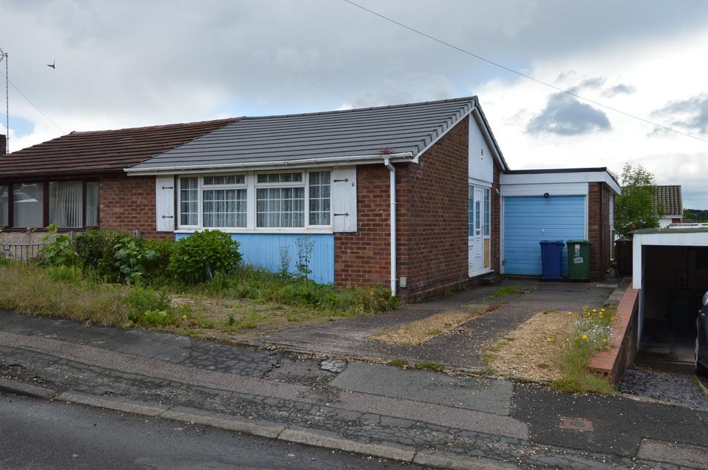 Essex Drive,Rugeley,WS15 1JX 3 bed semidetached bungalow £168,000