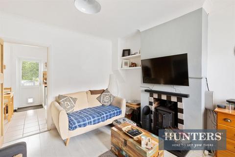 24 Ashby Avenue, Chessington, KT9 2BU
