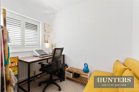 24 Ashby Avenue, Chessington, KT9 2BU