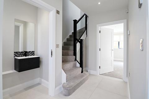 19 Sun Lane, London, SE3 8UG