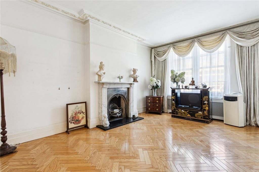 Vincent Square Mansions, Walcott Street, London 3 bed flat for sale £