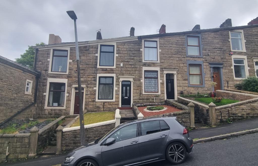 Belgrave Road, Darwen, BB3 2 bed terraced house £115,000