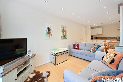 2 bedroom apartment for sale - Ionian Building, 45 Narrow Street, London, E14