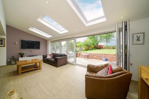 22 Jacks Key Drive, Darwen, BB3 2LG