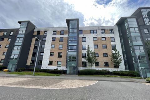 2 bedroom flat to rent, Firpark Court, Dennistoun, Glasgow - Available from 26th April 2024