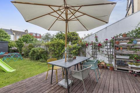 170 Broadfield Road, London, SE6 1TH