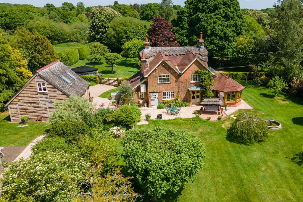 Minstead, Lyndhurst 5 bed detached house for sale £1,650,000