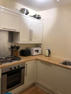4 bedroom flat to rent, Livingstone Place, Marchmont, Edinburgh, EH9