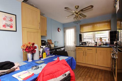 4 Gelli Crossing, Gelli, Pentre, CF41 7UD