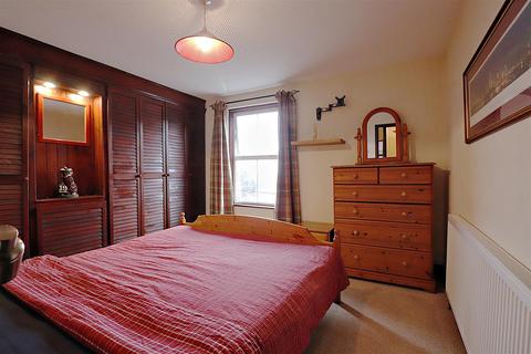 54 Abbey Crescent, Belvedere, DA17 5AZ