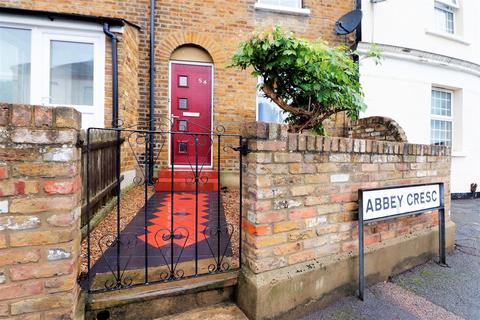 54 Abbey Crescent, Belvedere, DA17 5AZ