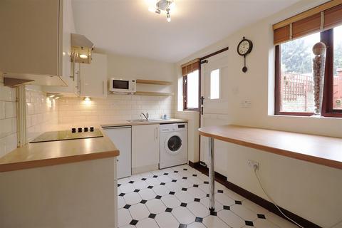 54 Abbey Crescent, Belvedere, DA17 5AZ
