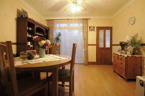 67 Pelham Road, Bexleyheath, DA7 4LT
