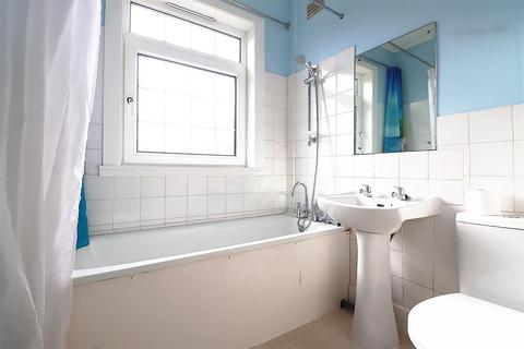 32 Hillingdon Road, Bexleyheath, DA7 6LW