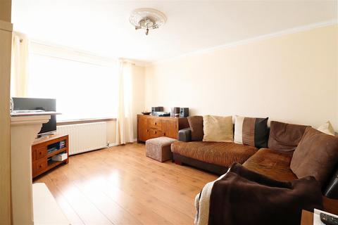 22 Fairfield Road, Bexleyheath, DA7 4PD