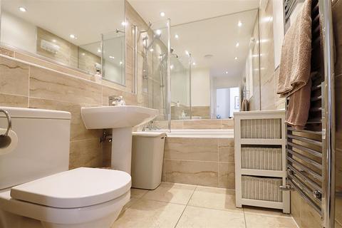18, Bunstone Hall Chapel Drive, Dartford, DA2 6FJ