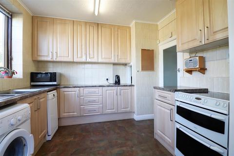 41 Stanham Road, Dartford, DA1 3AN