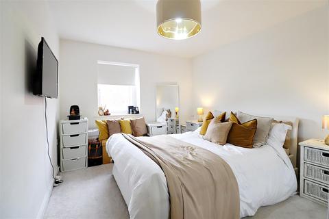 7 Foster Drive, Dartford, DA1 5UB