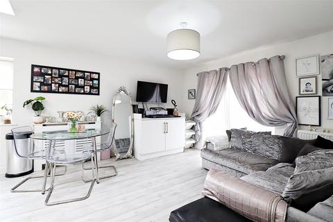 7 Foster Drive, Dartford, DA1 5UB