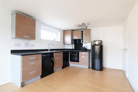 14 Cameron Drive, Dartford, DA1 5GN