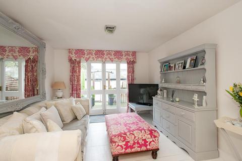 2 bedroom terraced house for sale - Farnborough Common, Locksbottom, Kent, BR6