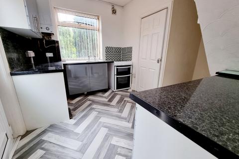 2 bedroom house to rent, Chadwick Road, St. Helens, WA11