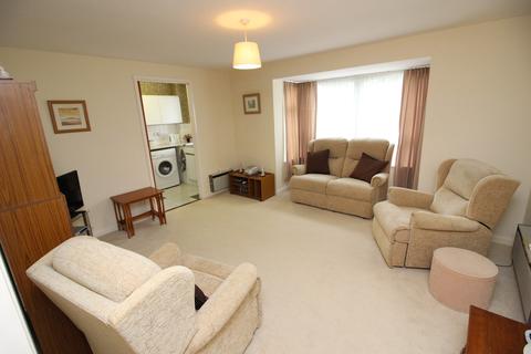 42 Carters Close, Worcester Park, KT4 8QF