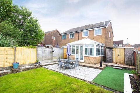 37 Thorncliffe Drive, Darwen, BB3 3QA
