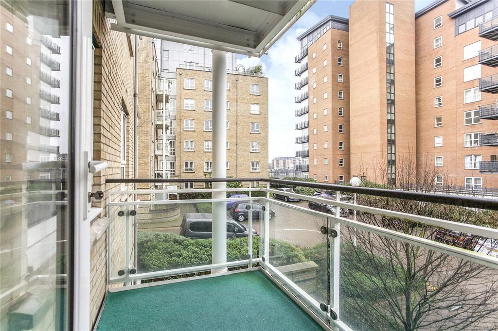 St Davids Square, London, England, E14 3 bed apartment £2,500 pcm (£577 pw)