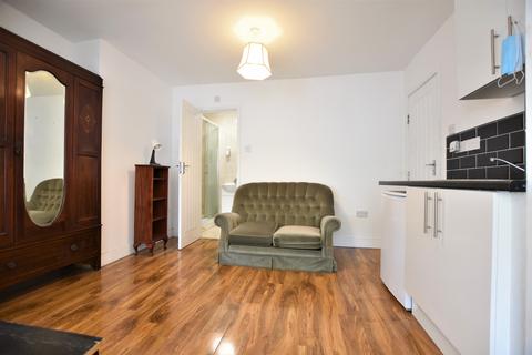 House share to rent - Room 2, The Vista, Eltham, SE9