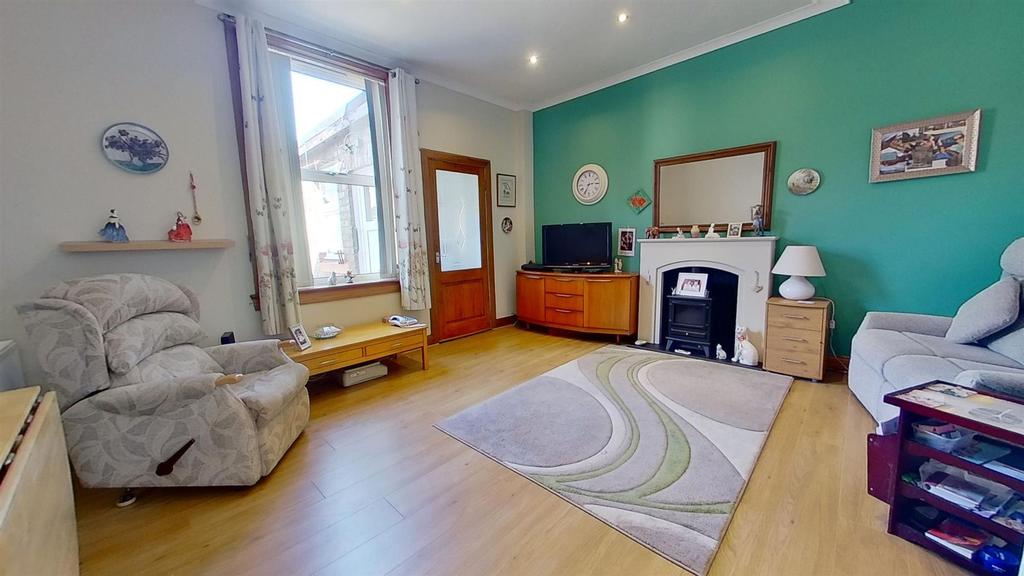 Abercorn Place, Winchburgh, EH52 2 bed terraced house £158,000