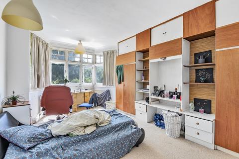 34 Corringham Road, Wembley, HA9 9PU