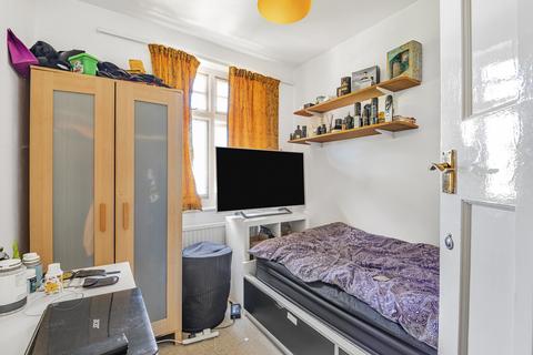 34 Corringham Road, Wembley, HA9 9PU