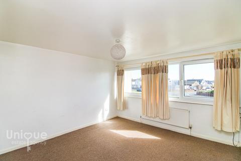 12 Buckden Close, Thornton-cleveleys, FY5 1DS