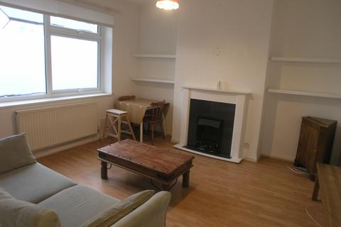 1 bedroom ground floor maisonette to rent, Station Road, London, N3