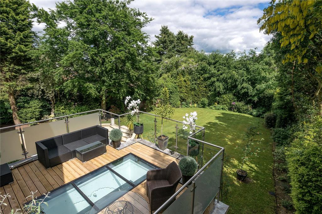 Balcony &amp; Garden