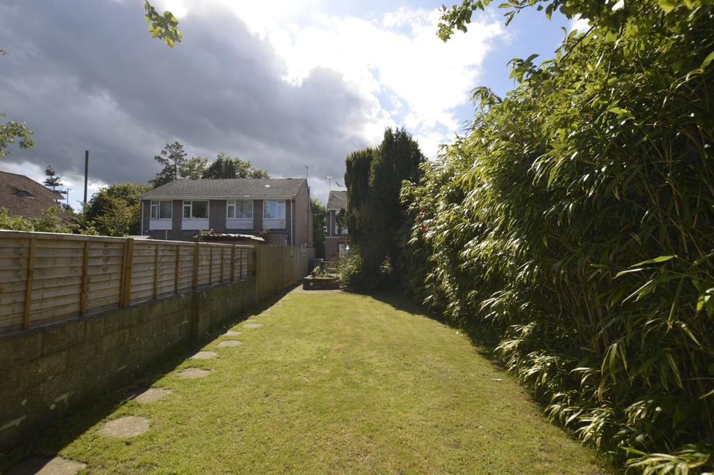 Wimborne Road, Poole, Dorset, BH15 3 bed semidetached house £375,000