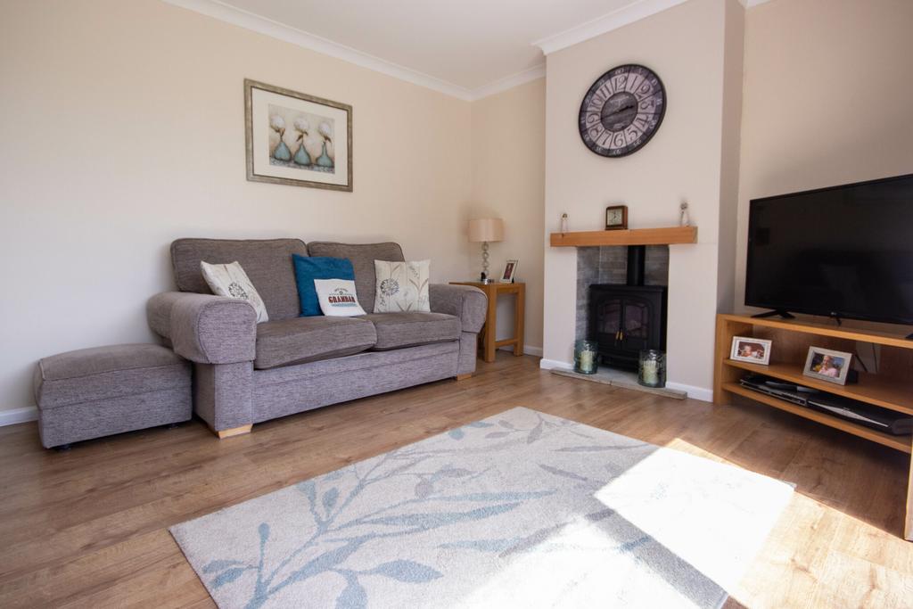 Wootton Bridge, Isle of Wight 3 bed bungalow for sale £315,000