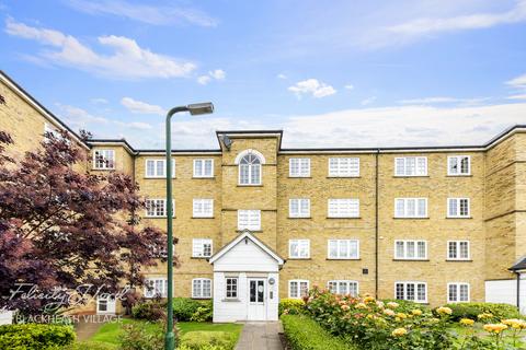 45 Elizabeth Fry Place, London, SE18 4LA