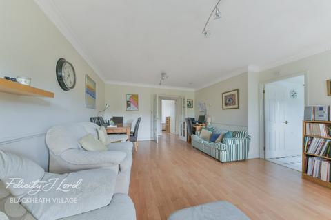 45 Elizabeth Fry Place, London, SE18 4LA