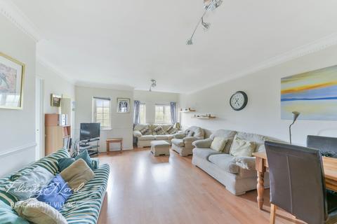 45 Elizabeth Fry Place, London, SE18 4LA
