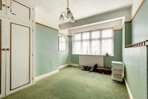 34 Holmdale Road, Chislehurst, BR7 6BZ