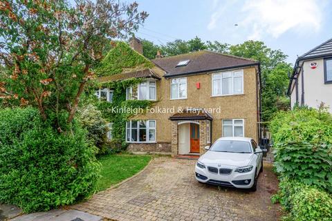 20 Lawrence Road, West Wickham, BR4 9DB