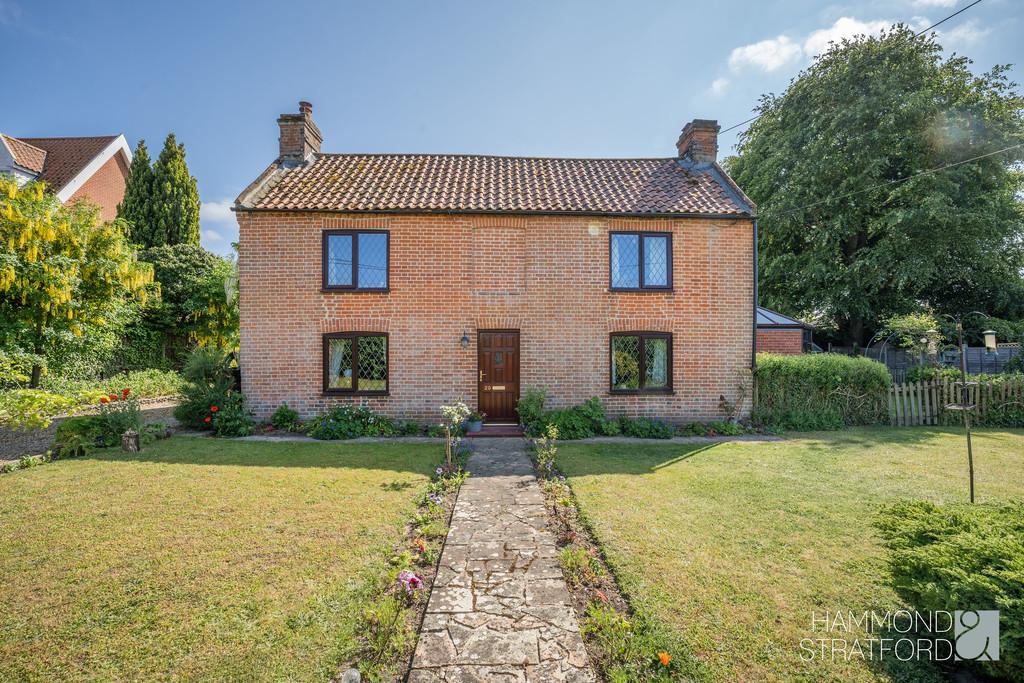 Kenninghall Road, East Harling 3 bed detached house for sale £550,000