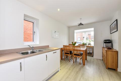 26 Brook Close, Swanmore, Southampton, SO32 2FP